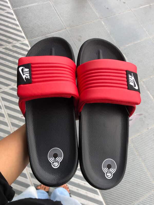 NIKE SLIDES NEW RED