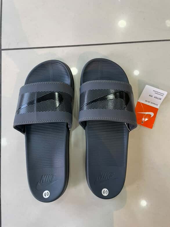 Nike slides full grey