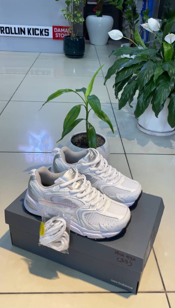 New Balance 530 Light white