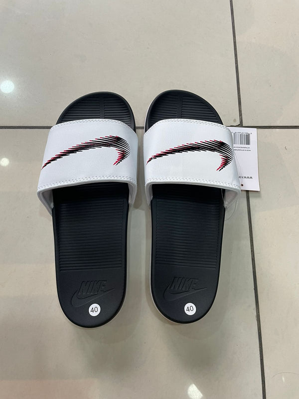 Nike slipper white