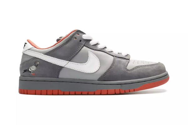 SB Dunk Low Pigeon